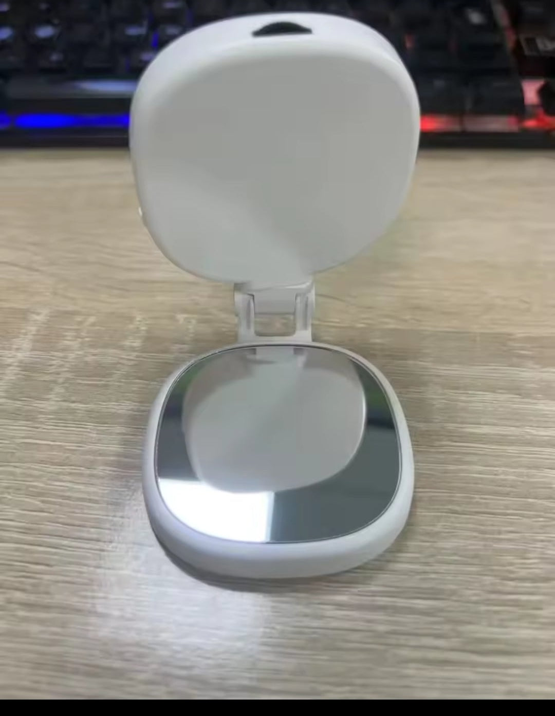 Magnétic fill light